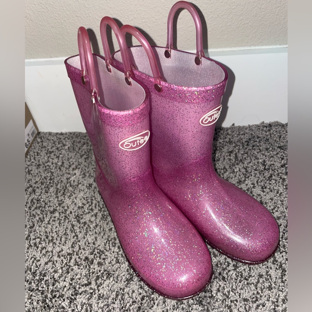 Size 13 Rain Boots-Light Up